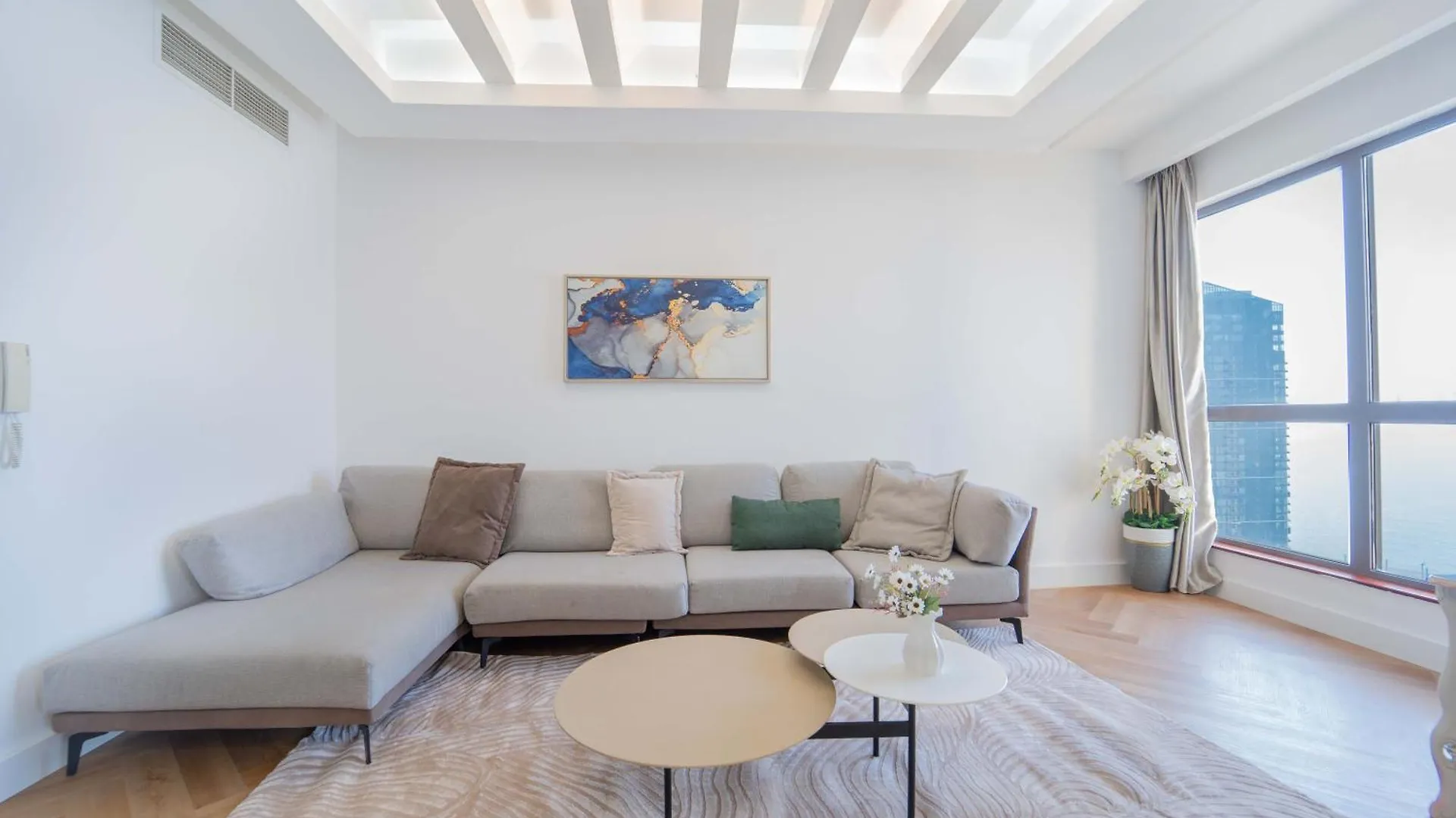 Apartment Jbr Amwaj 4 , Upgraded Sea And Ain Dubai Views, 2M Walk To Beach By Gardenia Suitse