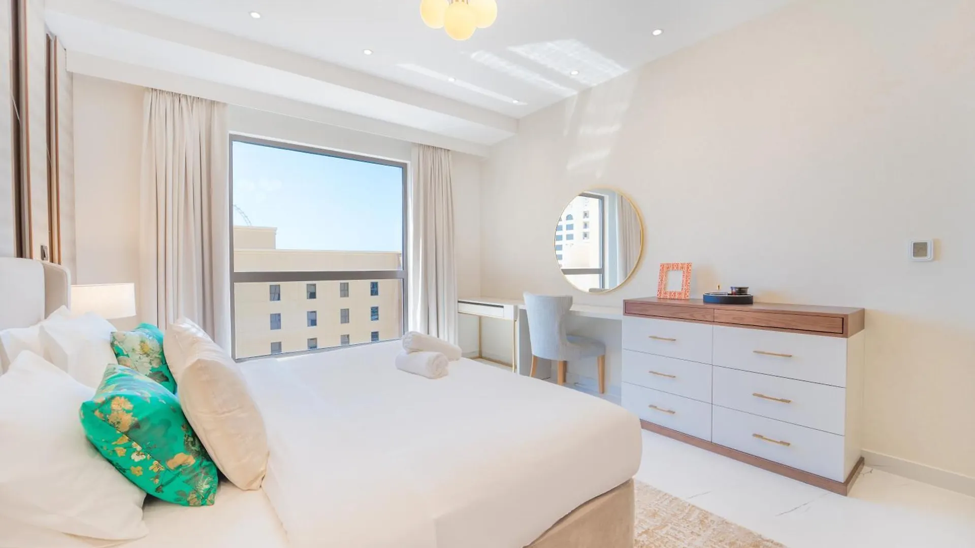 Jbr Amwaj 4 , Upgraded Sea And Ain Dubai Views, 2M Walk To Beach By Gardenia Suitse 0*,