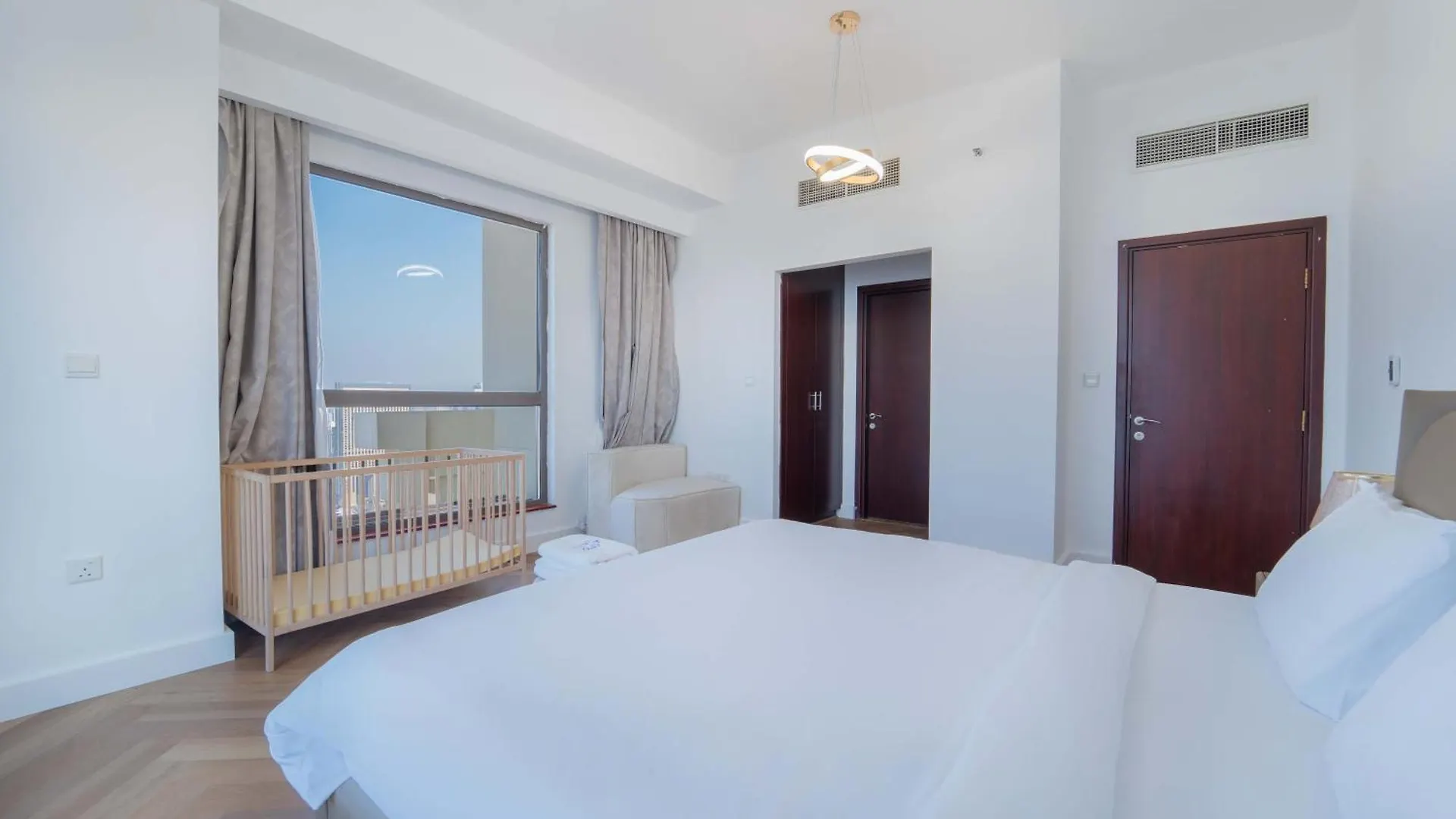 Appartamento Jbr Amwaj 4 , Upgraded Sea And Ain Dubai Views, 2M Walk To Beach By Gardenia Suitse